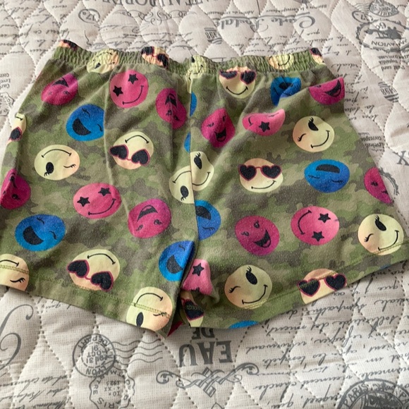 Shorts - Picture 1 of 1